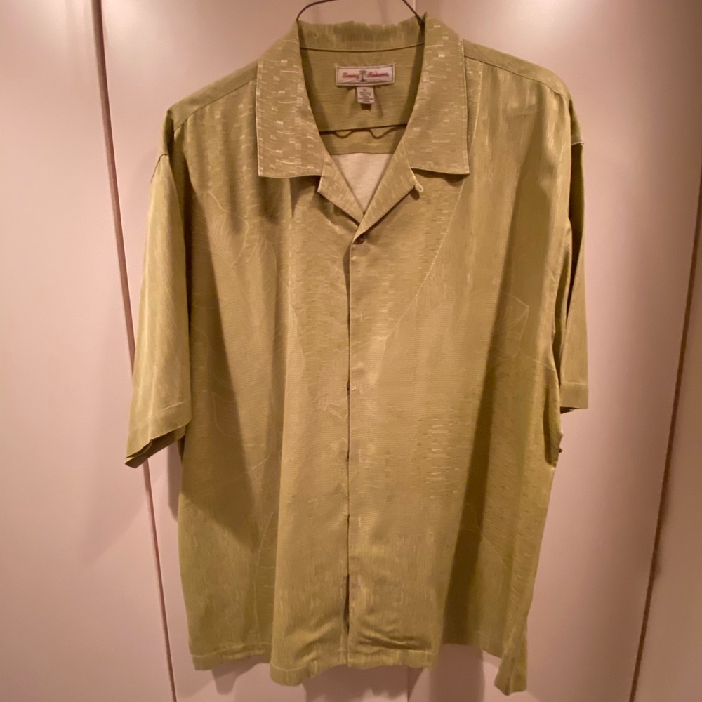 Tommy Bahama - Men’s Hawaiian Shirt
